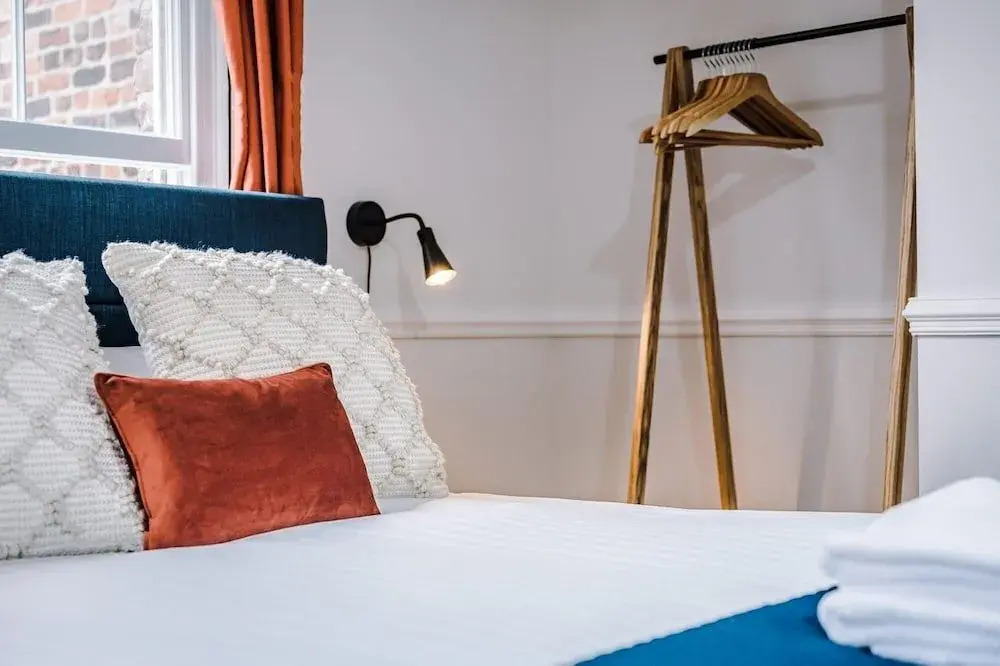Host Apartments Seel St Modern Townhouse Apt