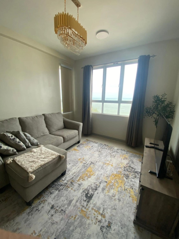 ORKED VANDA, 3 Bedroom apartment, SEAVIEW NETFLIXWIFIYOUTUBE