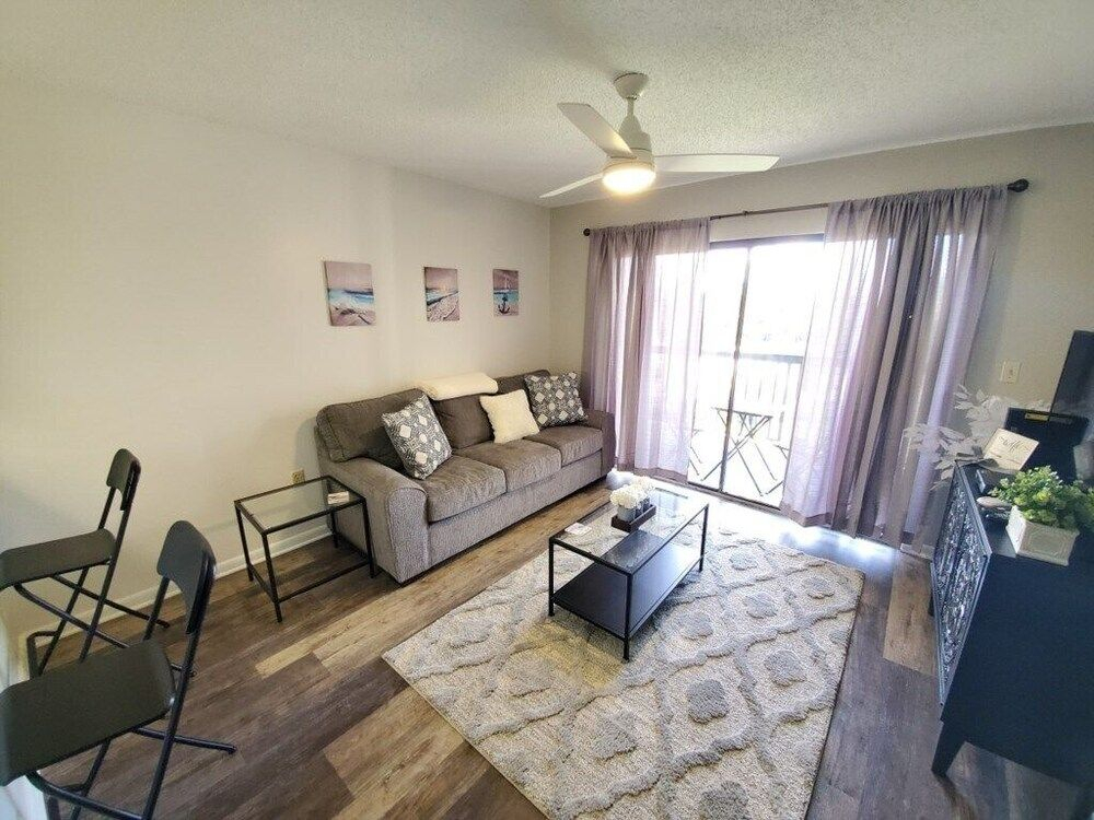 Ocean Village Club N34