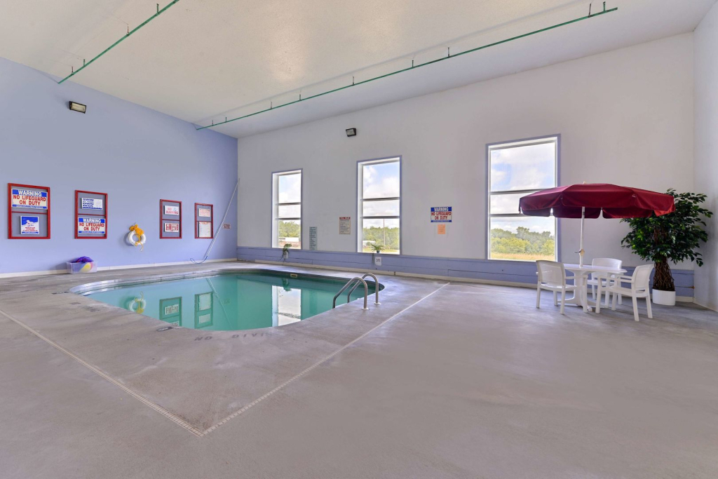 Americas Best Value Inn & Suites Clear Lake