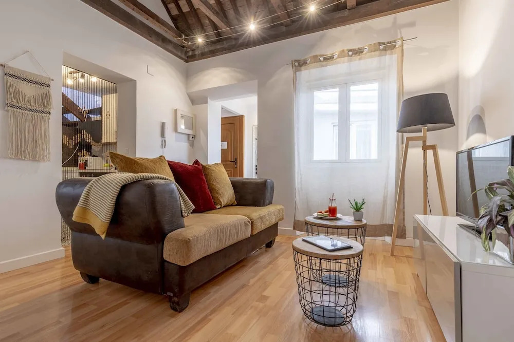 Living4Malaga Alamos 40