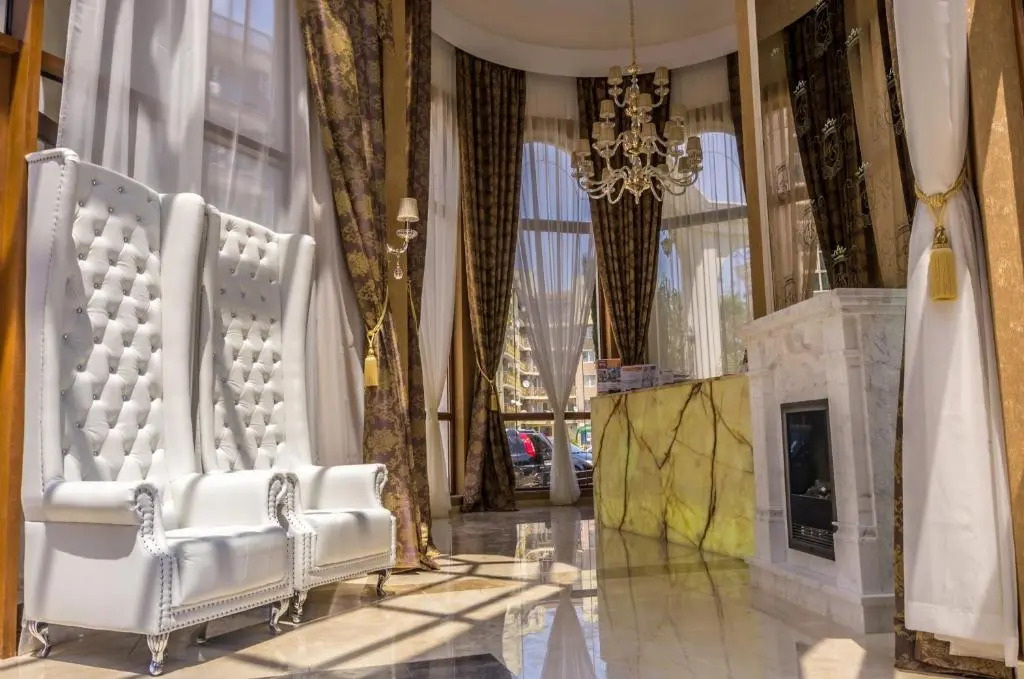 Harmony Suites - Monte Carlo