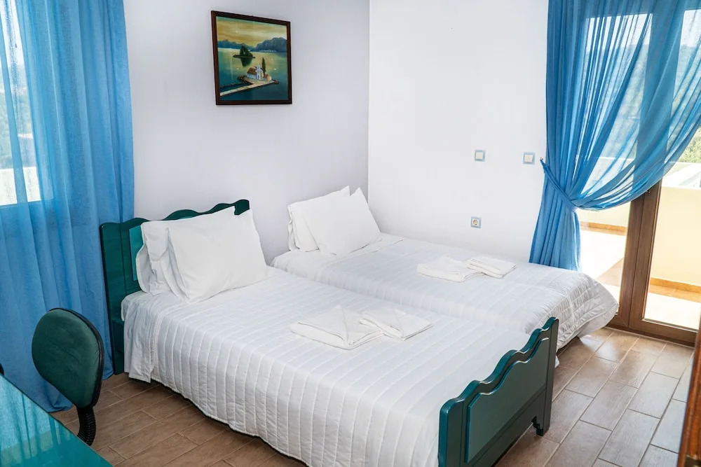 Eleni'S Holidays House