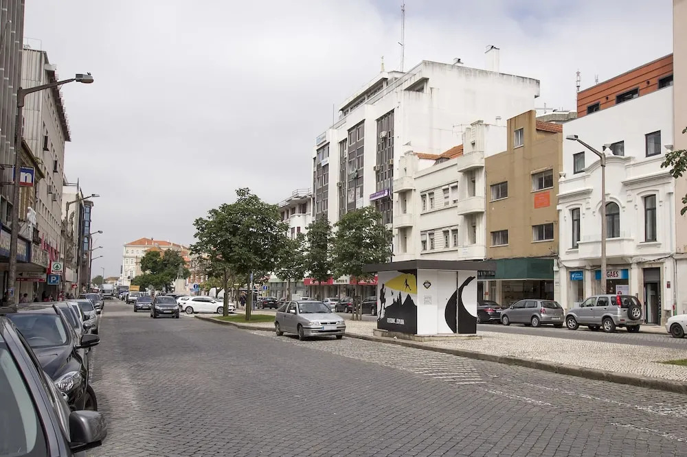 Tear Center Apartments