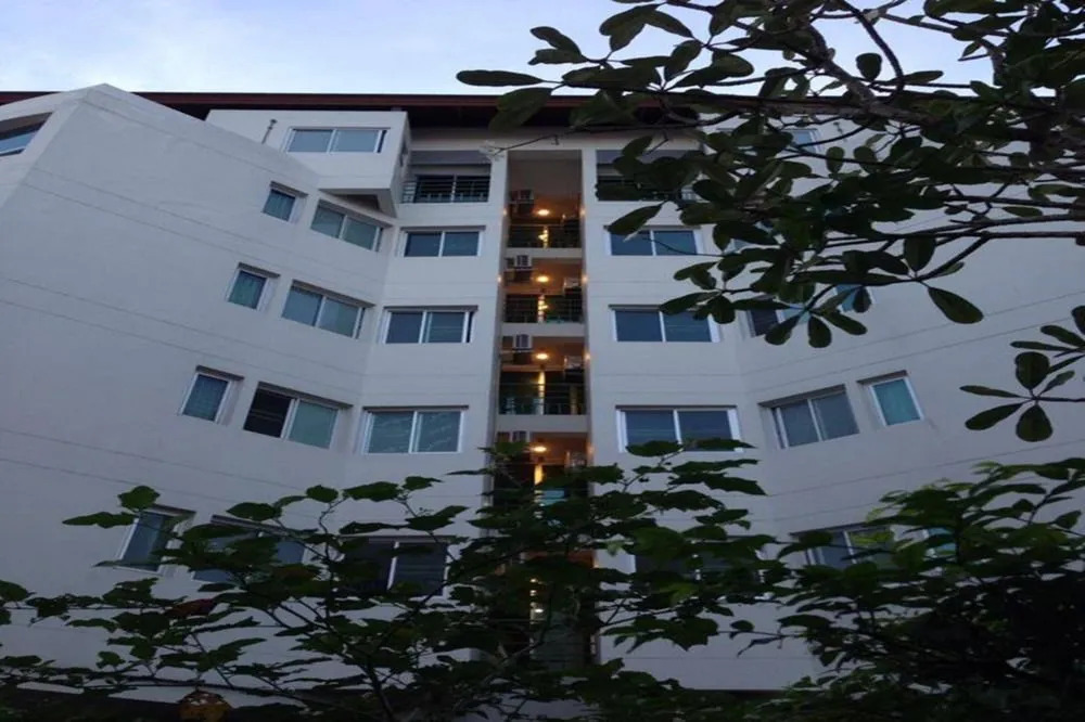 Baan Salin Suites