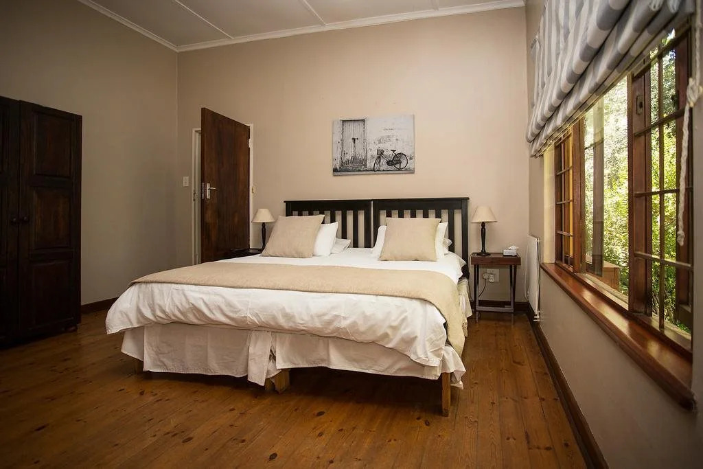 Dirtopia Trail Lodge