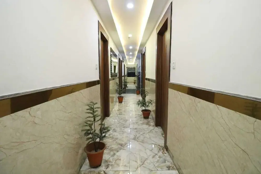 FabHotel Best Buy