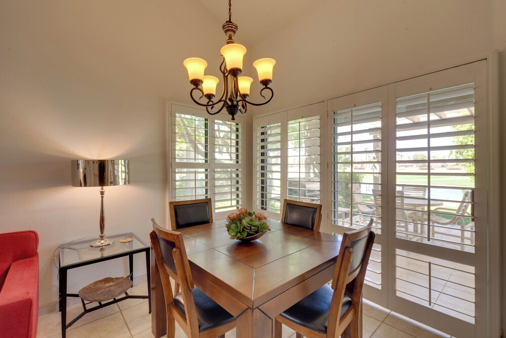 Pool Access & On-site Golf: Palm Desert Retreat!