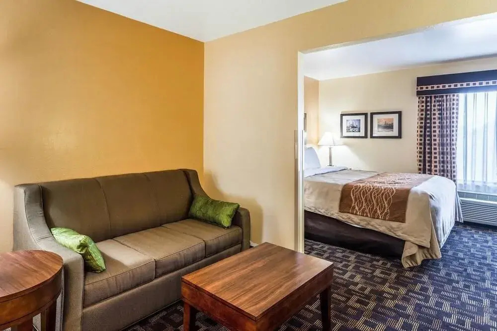 Comfort Inn & Suites North Aurora - Naperville