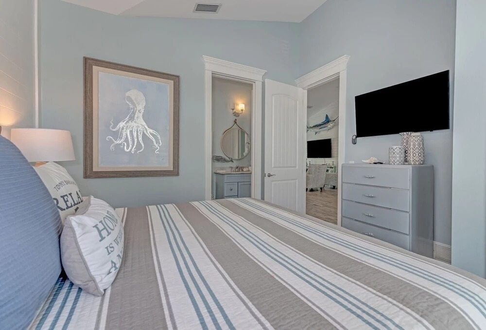 307 65th Street managed by Beach Retreats