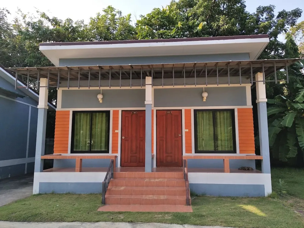 Aromdee Resort