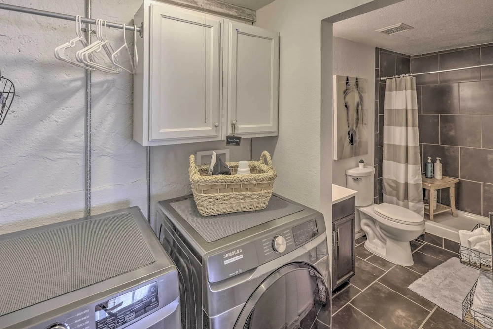Serene Havasu Oasis: Newly Remodeled w/ Views
