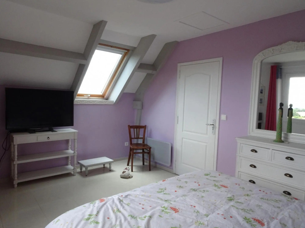 Beautiful Norman House With Outbuilding Located in the bay of Mont St Michel