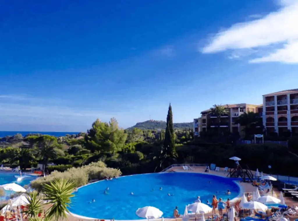 Garden level for 5 people with sea view