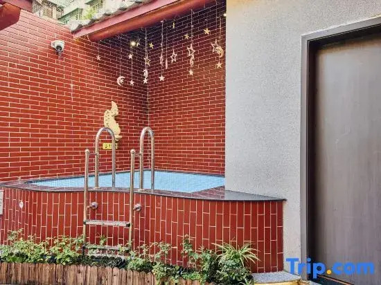 Yayun Courtyard (Chaozhou Ancient City Paifang Street West Road Branch)