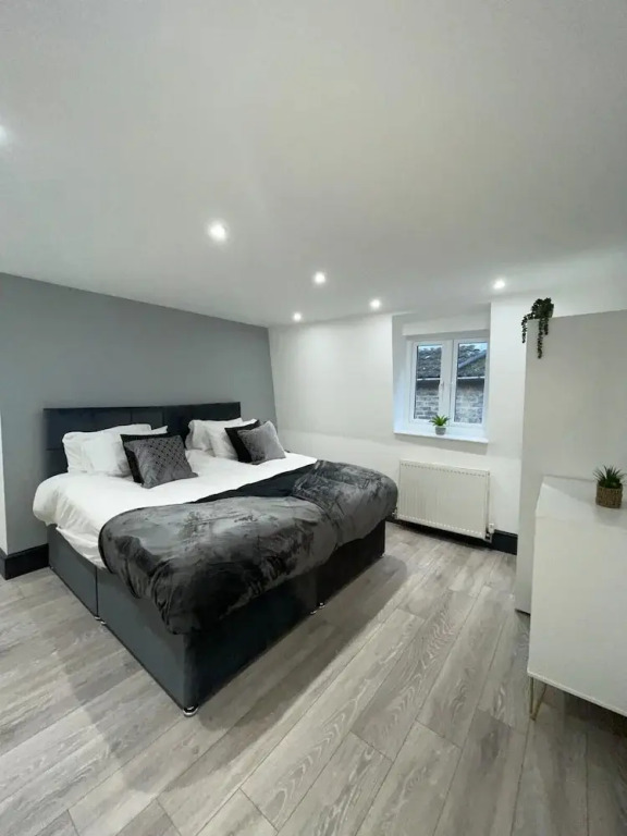 Abacus House Apartments