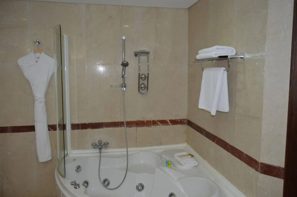 Etoile Suites Boutique Hotel Down Town