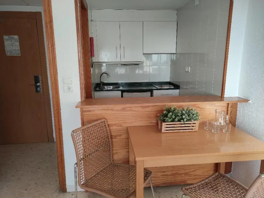Apartamentos La Era Park