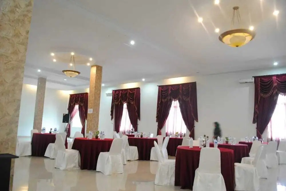 Grand Bayu Hill Hotel