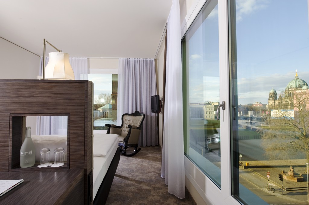 Отель Arcotel John F