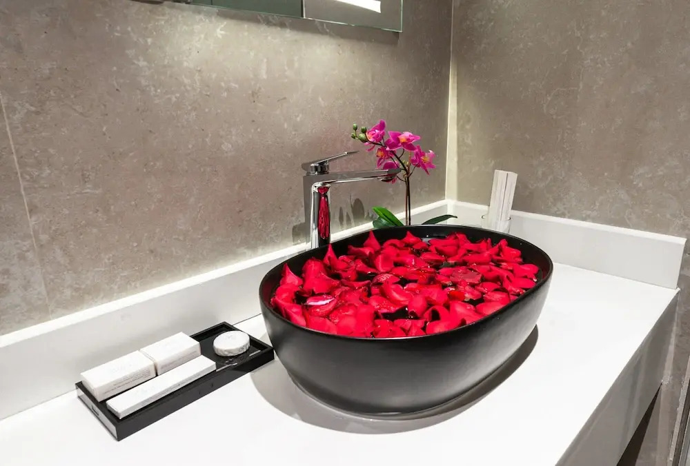 Lafait Serviced Apartments