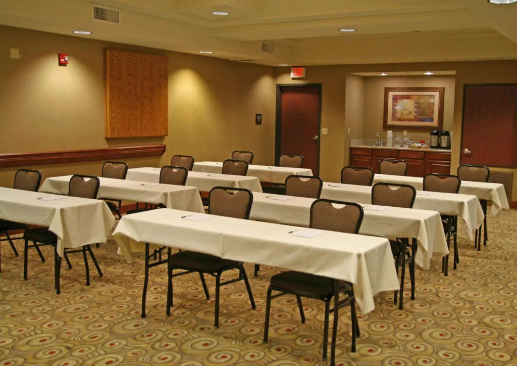 Hampton Inn & Suites Phoenix-Surprise