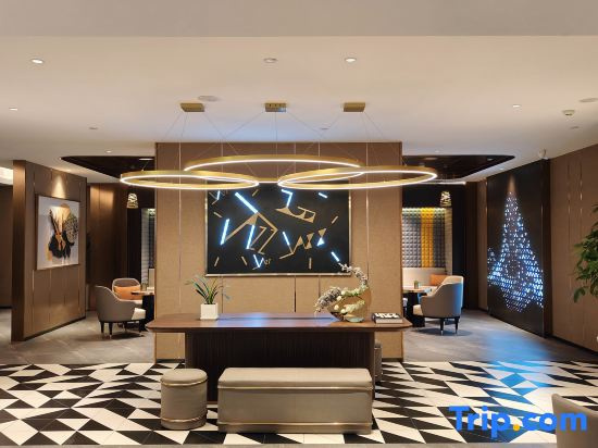 Homeinn Plus Hotel
