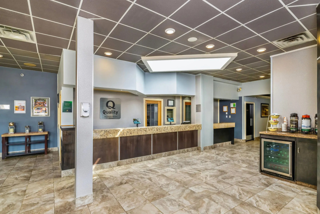 Quality Inn & Suites High Level