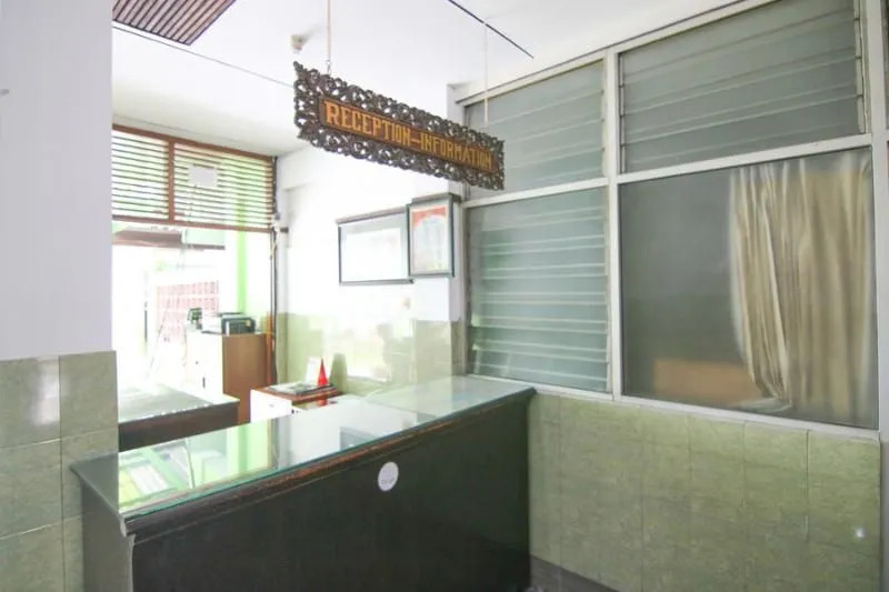 Reddoorz Syariah Near Akademi Kepolisian 2