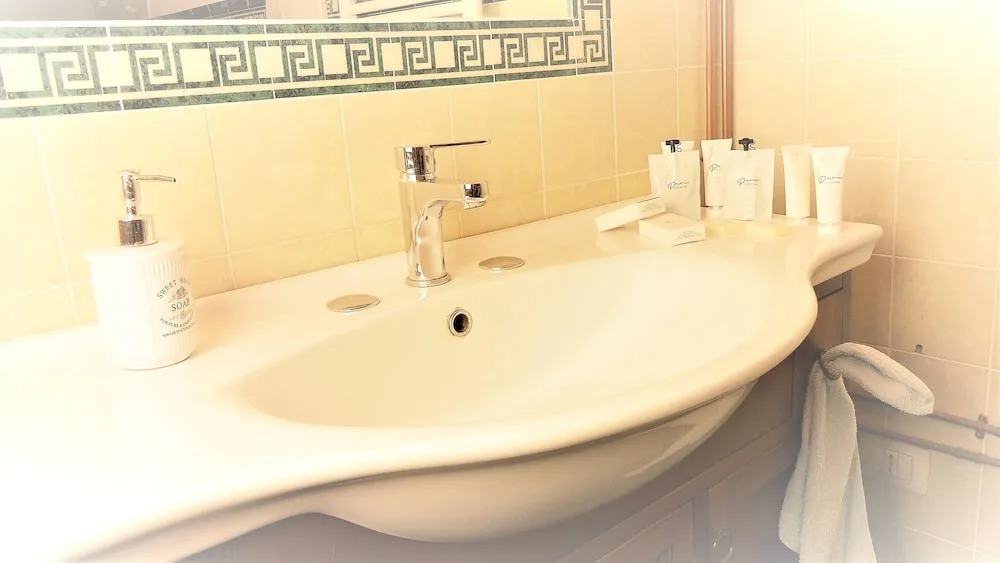 Apartment With one Bedroom in Jesi, With Wonderful Mountain View, Enclosed Garden and Wifi - Near the Beach