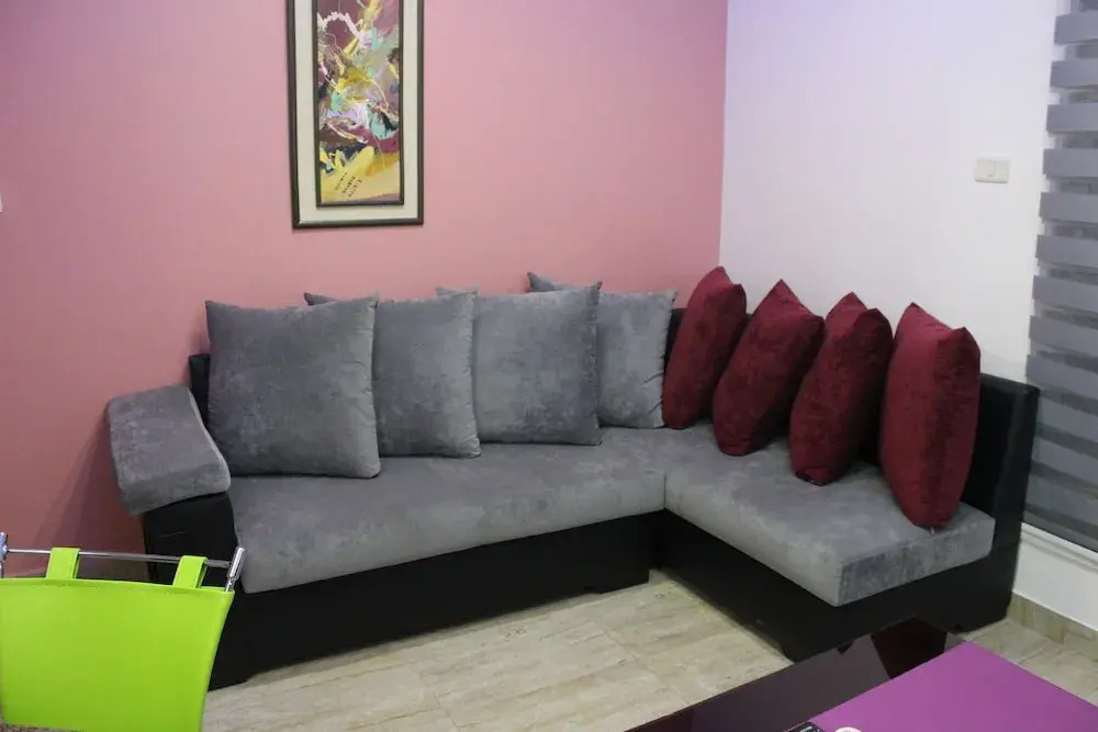 Modern Cosy & Central Location