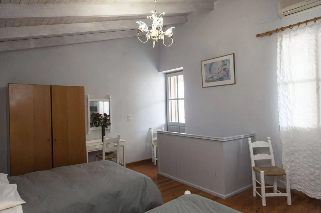Kasteli Studios & Apartments