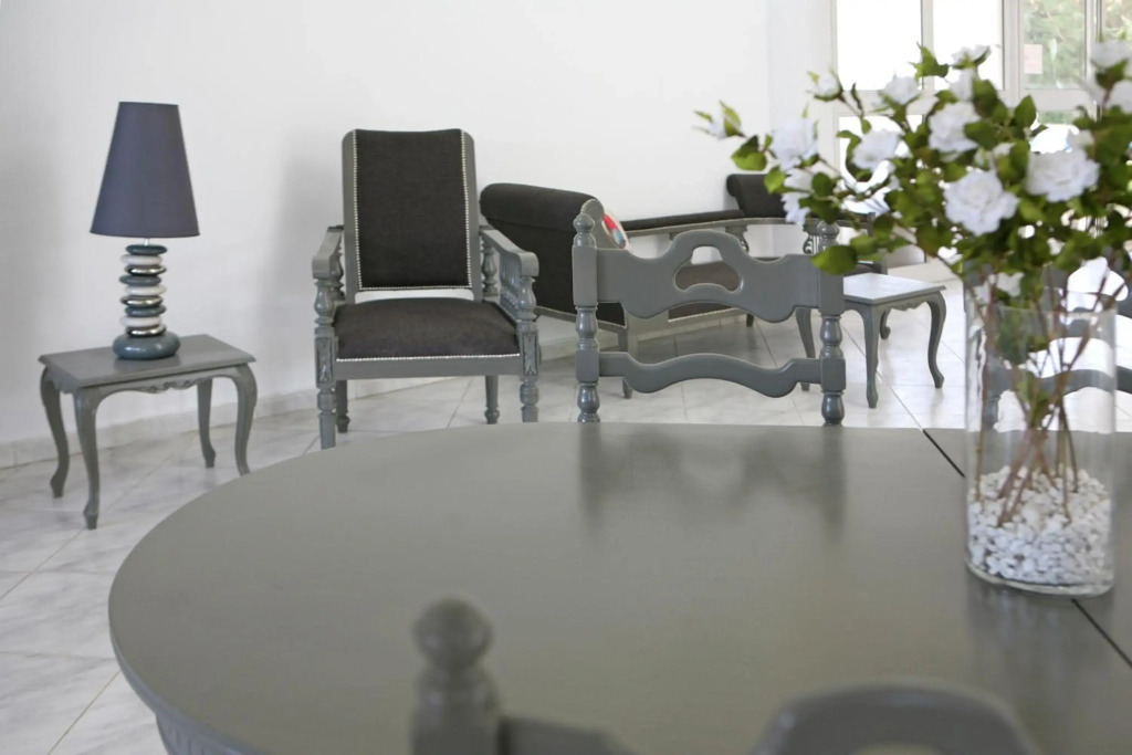 Corina Suites & Apartments