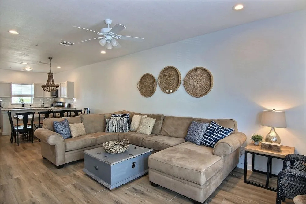 Three Keys Cottage 12 by RedAwning