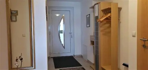 Haus Schatz