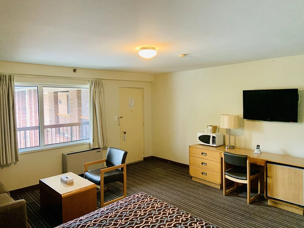 Toronto Lakeshore Hotel
