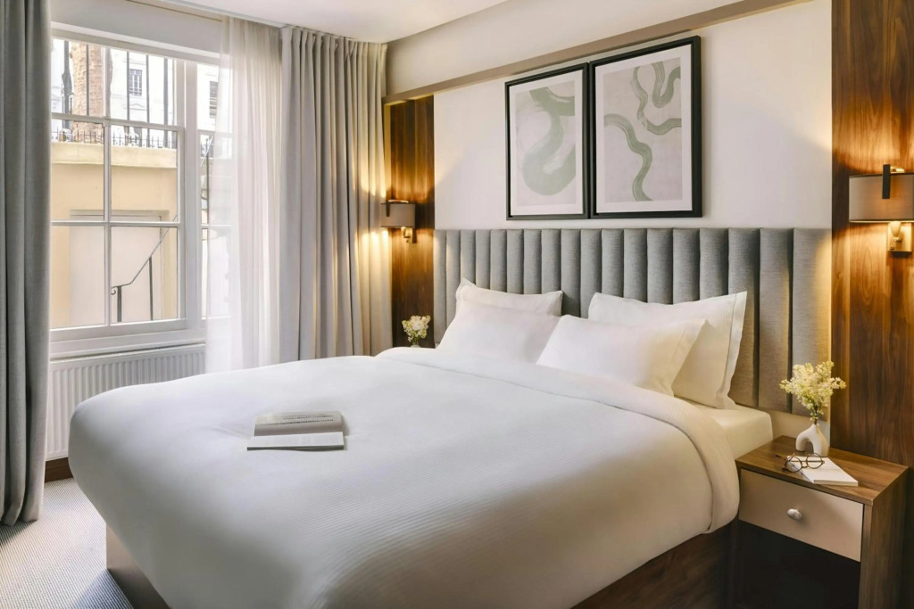 Ashley Hotel