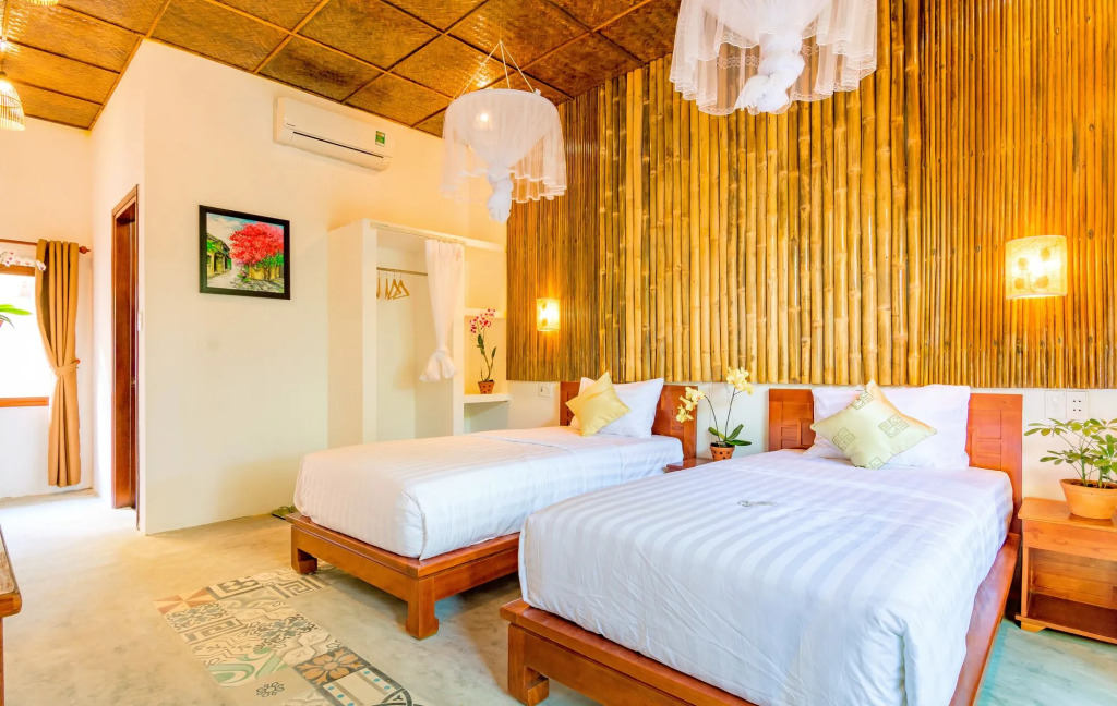 An Bang Gold Coast Beach Villa