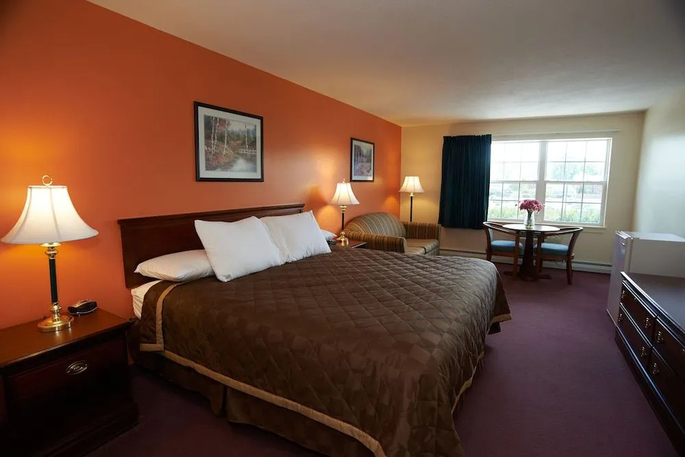 Coos Motor Inn