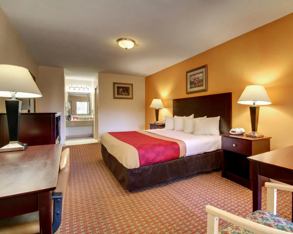 Econo Lodge Biloxi Beach North