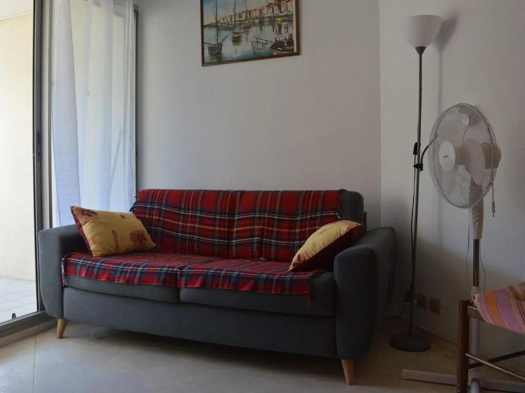 Appartement Le Grau-du-Roi, 2 pièces, 4 personnes - FR-1-250-108