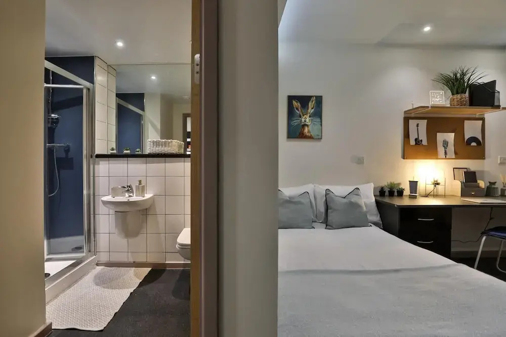 For Students Only - B16 Accommodations in Birmingham