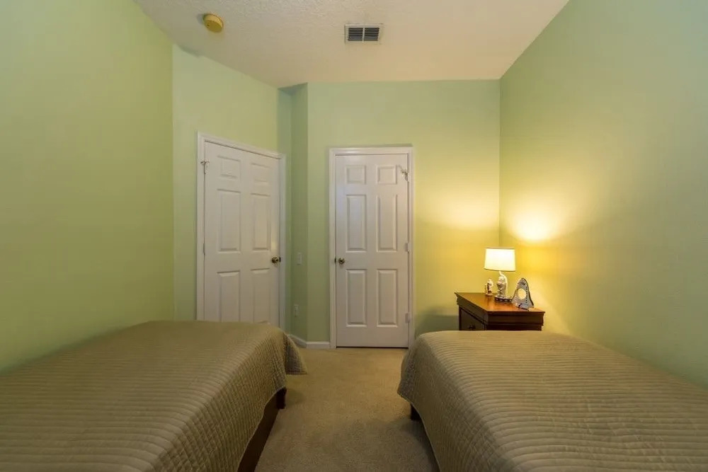 2252WP - Windsor Palms