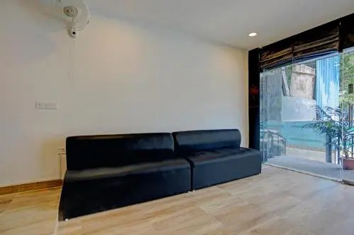 OYO Townhouse 409 Brostay Meera Bagh