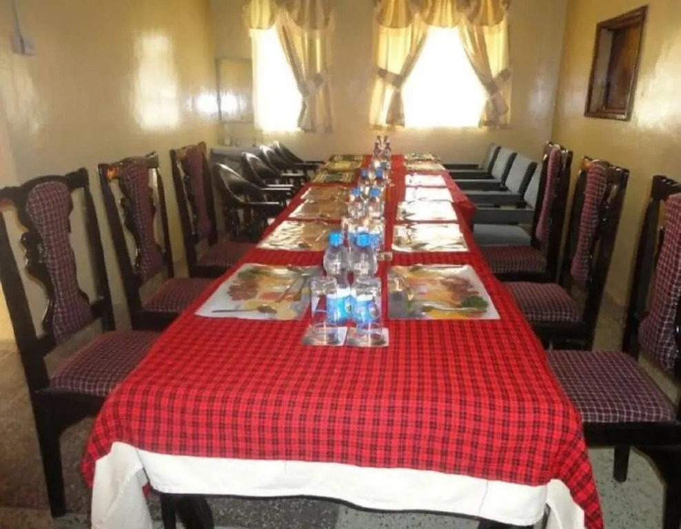 Kileleoni Mara Gateway House