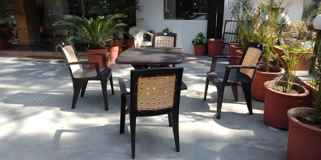 Oyo 28683 Hotel Suhagan Heights