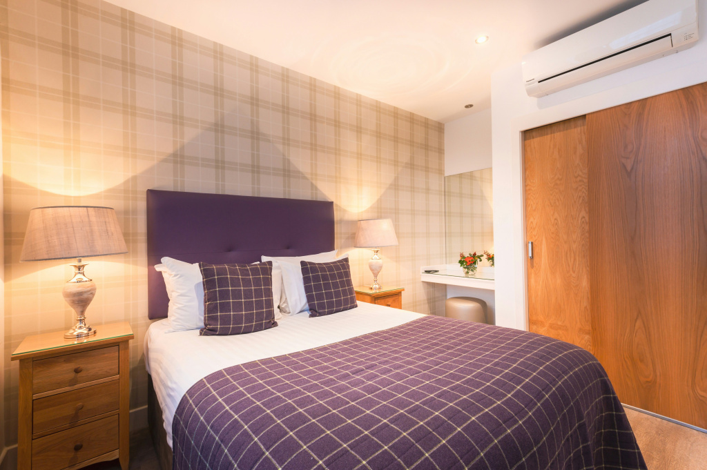 Braid Apartments by Mansley