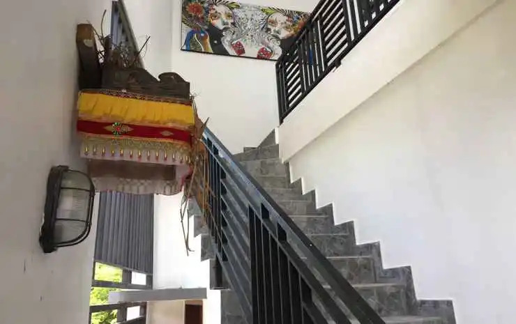 Oyo 90195 The Koi Guest House