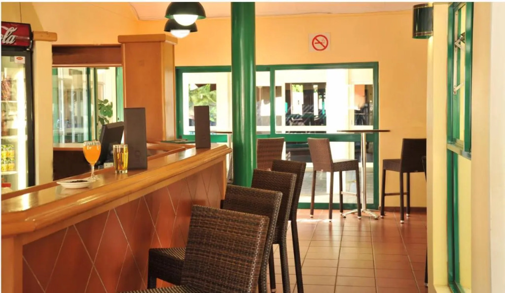 Cresta Bosele Hotel