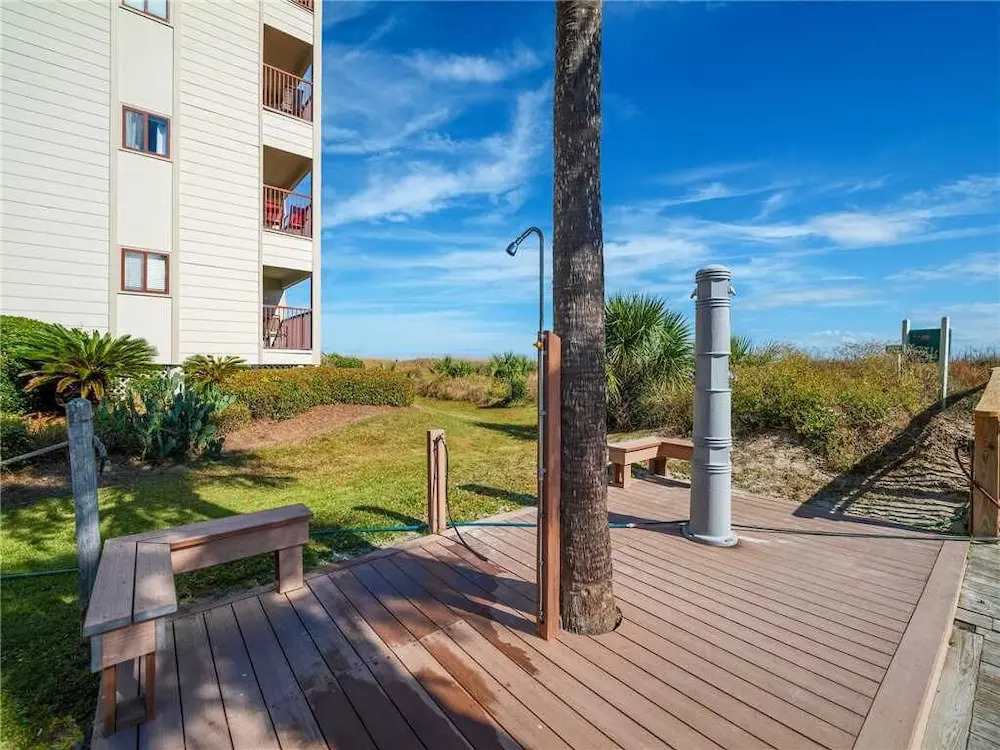 Beach & Tennis Admirals Row 107, 1 Bedroom, Ocean View, 2 Pools, Sleeps 4